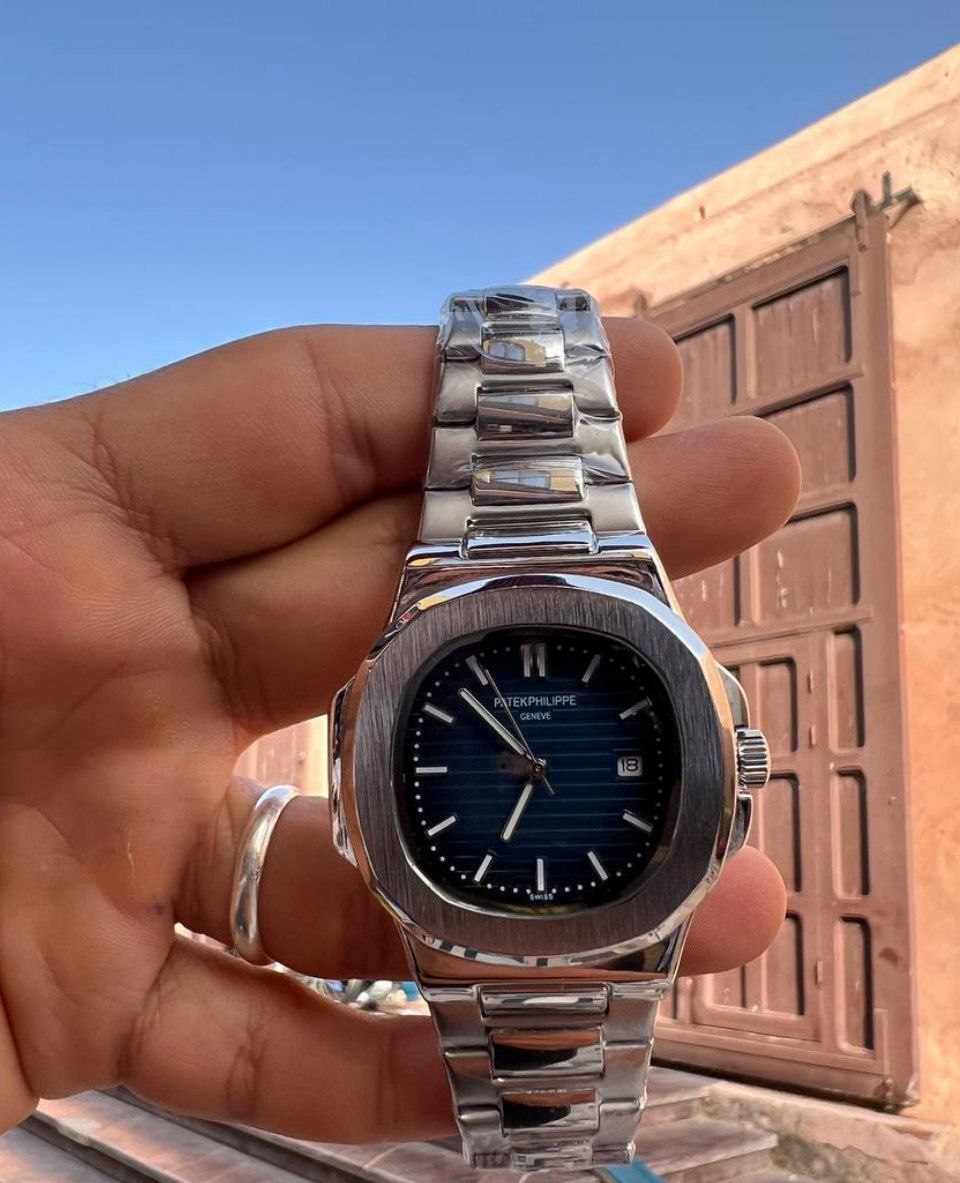 Montre Classique Argent  Style P.P